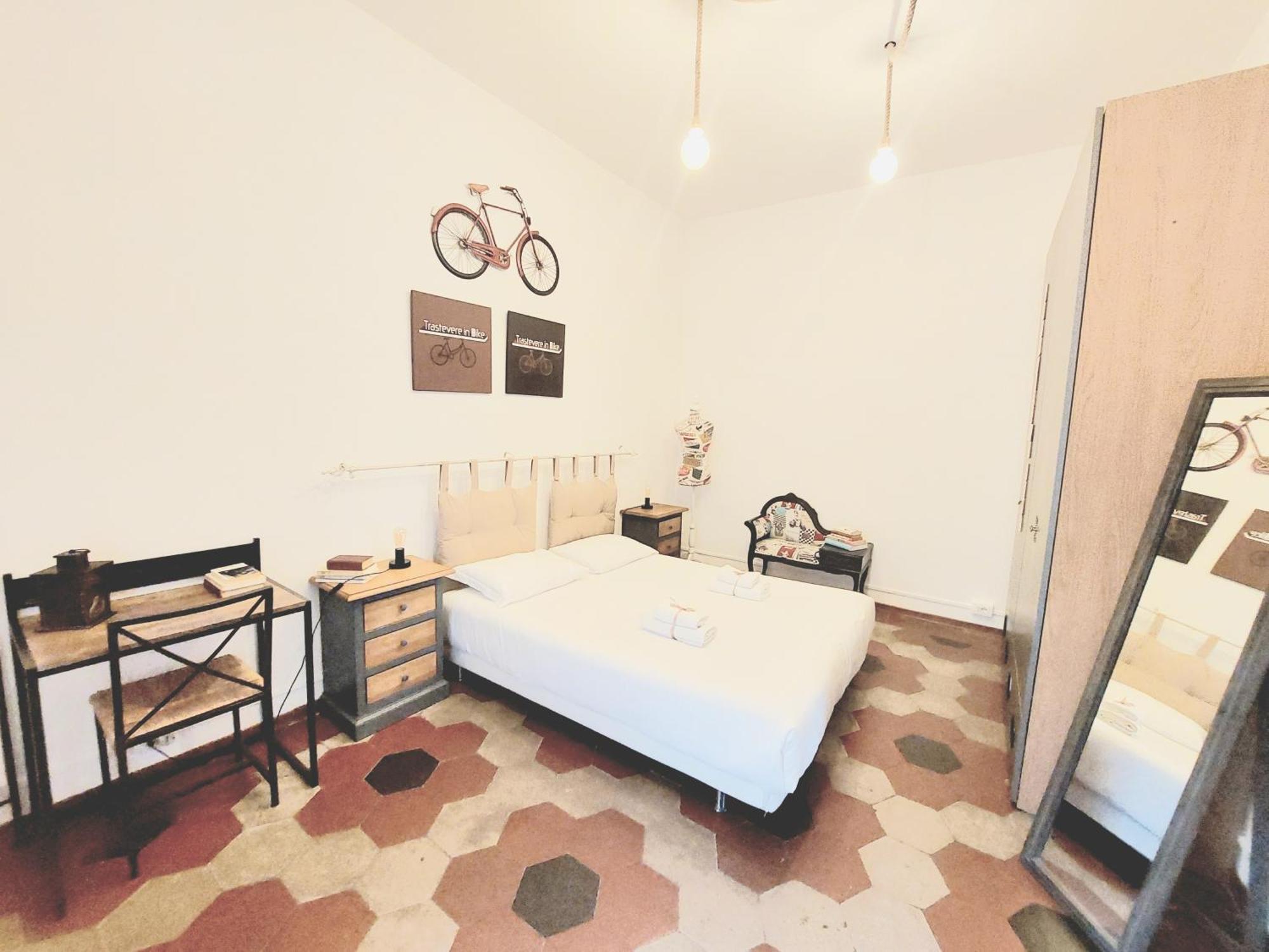 Trastevere In Bike - Con Wi-Fi E Ac Rome Exterior photo